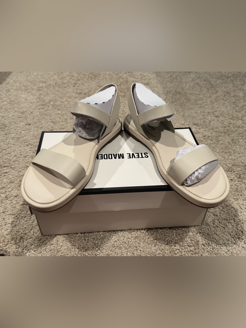 Steve Madden Cream Flat Sandals - Picture 2 of 3
